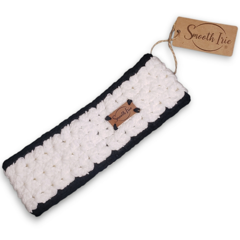 Crochet Headband White and Black Smooth Irie Cozy Warm Headband with Elastic NWT